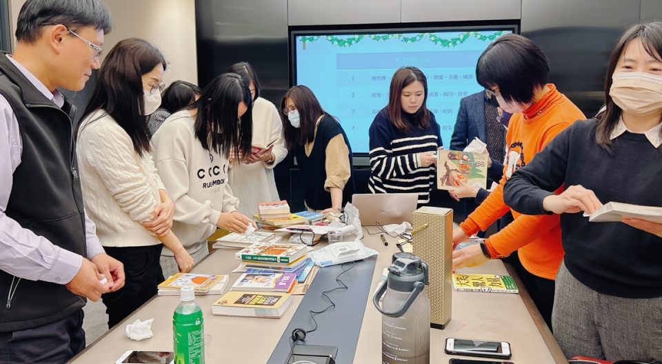 捐書做公益5